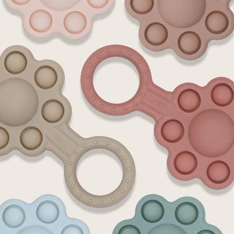 Poppin Rattle Teether - Flower