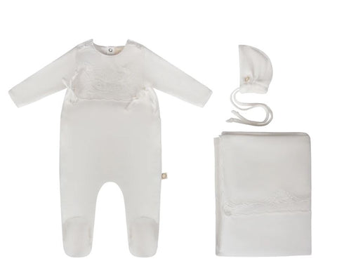 Citrine Appliqued Bib Set Warm White